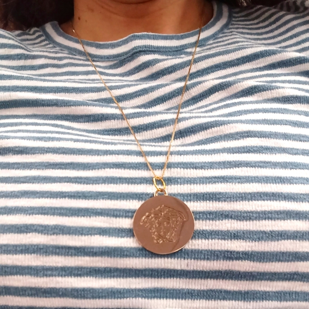 Gold authentic vercace Medallion Necklace